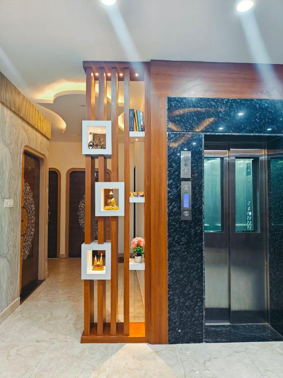 Hotel The Pushpraj Varanasi Exterior photo